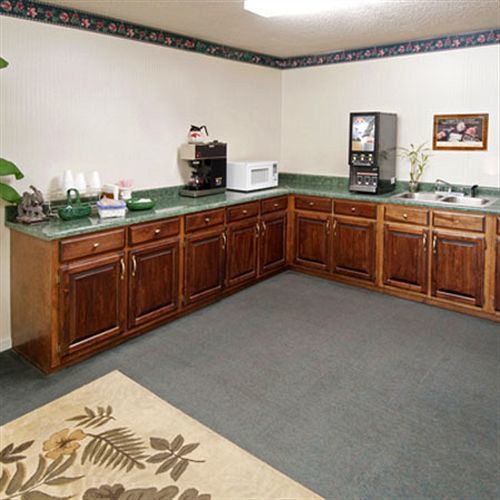 Jeffersonville Shelaine Inn المظهر الخارجي الصورة